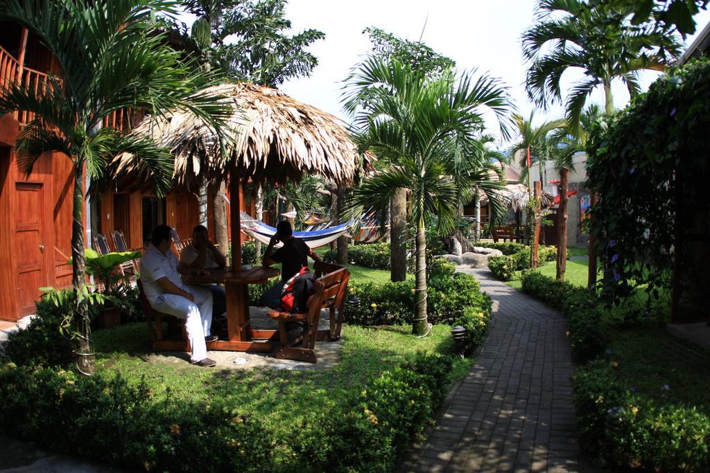 Arenal Hostel Resort La Fortuna Exterior photo